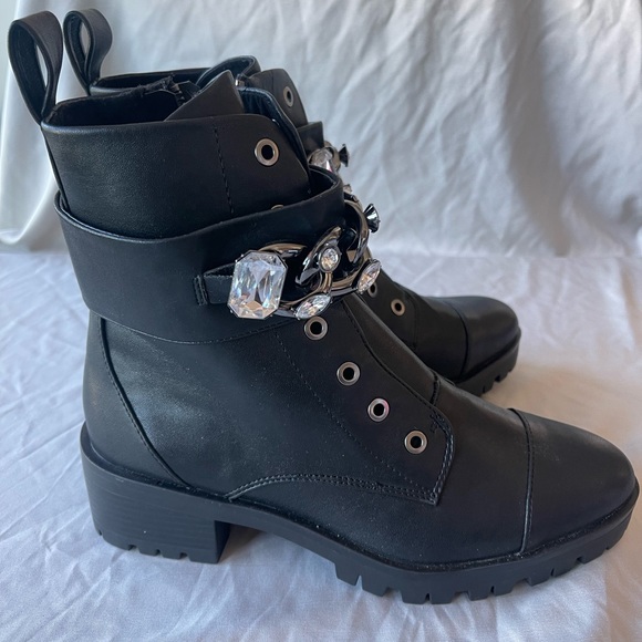 Karl Lagerfeld Paris Pipa Crystal Embellishment Platform Women’s Boot Size 7 - Picture 2 of 9